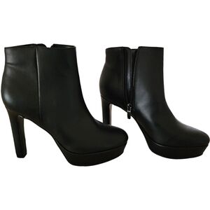 Nine West Elegant Black Heeled Ankle Boots